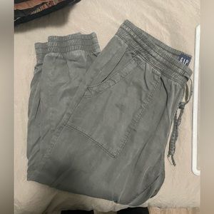 GAP linen joggers